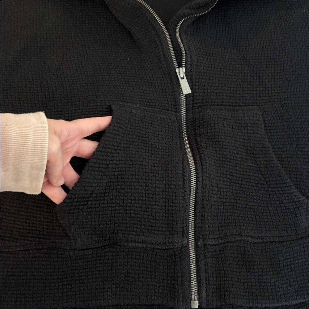 Sweaty Betty Restful Boucle Black Knit Zip Front Boxy Sweater Jacket Small - Picture 4 of 8